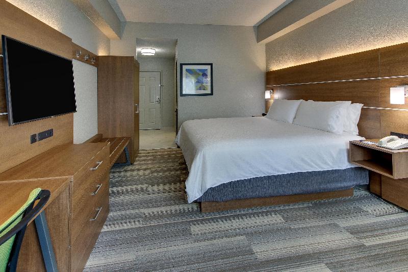 キングサイズベッドのスタンダードルーム, Holiday Inn Express West Palm Beach Metrocentre, An Ihg