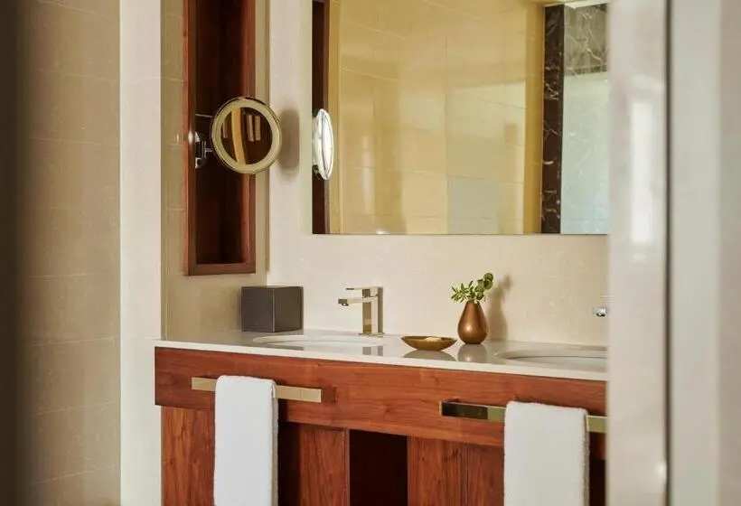 Deluxe Zimmer mit Ausblick, Jumeirah Mallorca