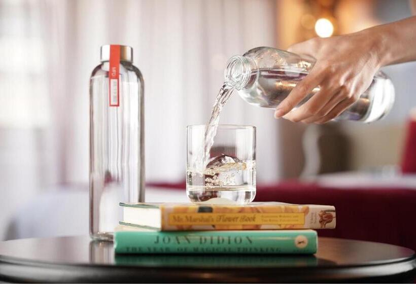 اتاق لوکس, Palais De Chine