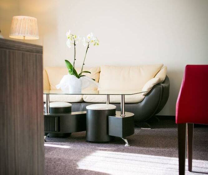 סוויטת ג'וניור, Restaurant Horizon Ath Lessines