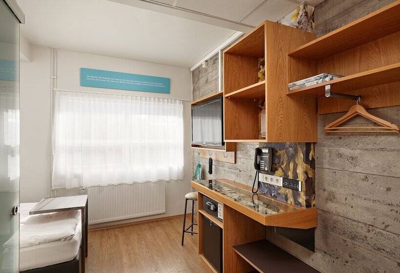 Standard Yhden Hengen Huone, Reykjavik Marina   Berjaya Iceland Hotels