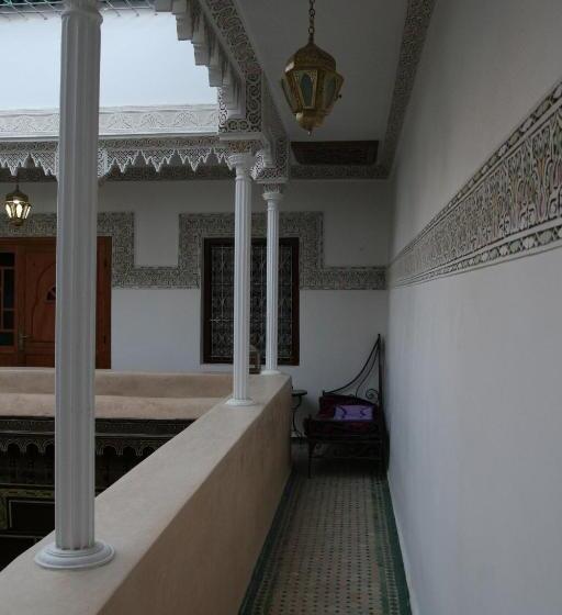 标准间, Riad Naila & Suite