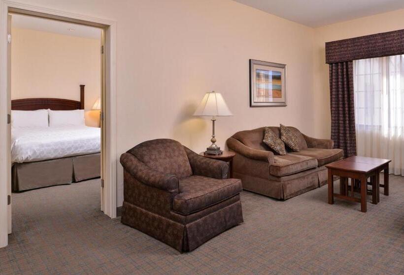 جناح لذوى الاحتياجات الخاصة, Staybridge Suites Oklahoma City Airport By Ihg