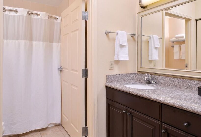 Люкс 2 Спальни, Staybridge Suites Oklahoma City Airport By Ihg