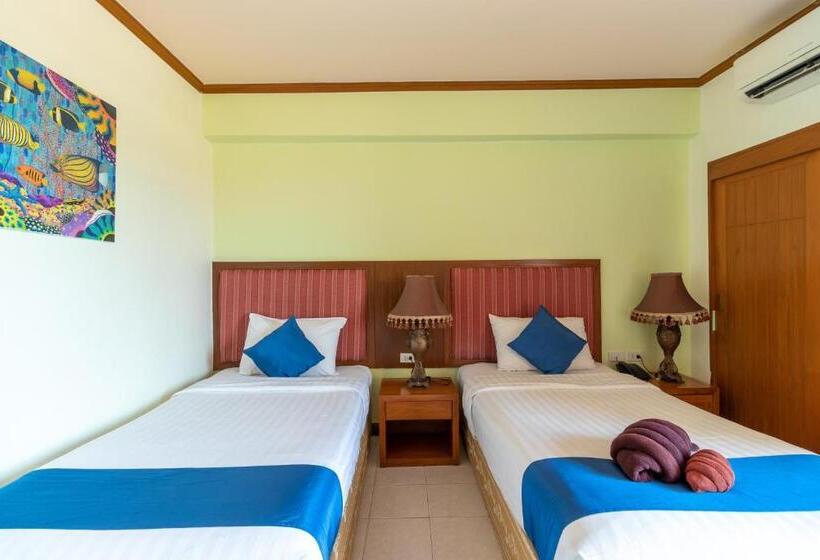 スタンダードルーム, Thipurai Beach