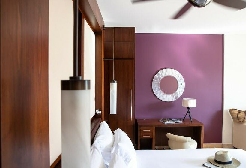 디럭스 룸 바다 전망, Jumeirah Mallorca