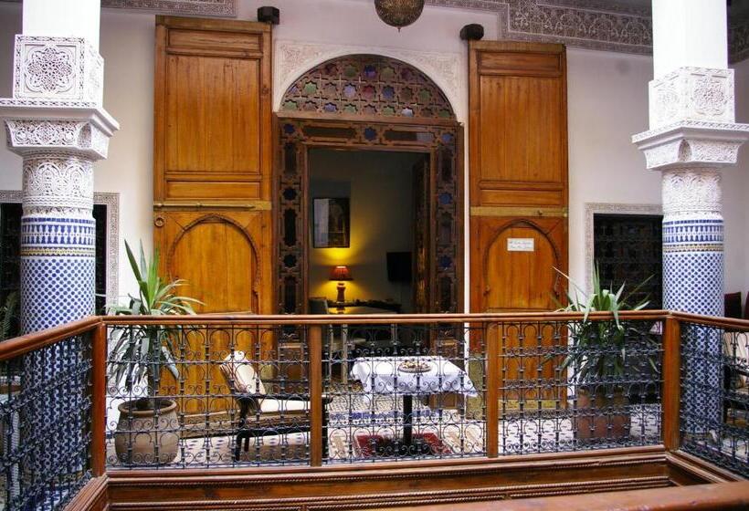 标准间, Riad Adarissa