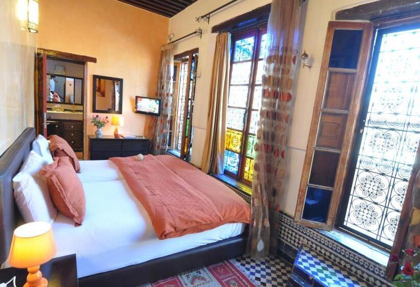 标准间, Riad Adarissa