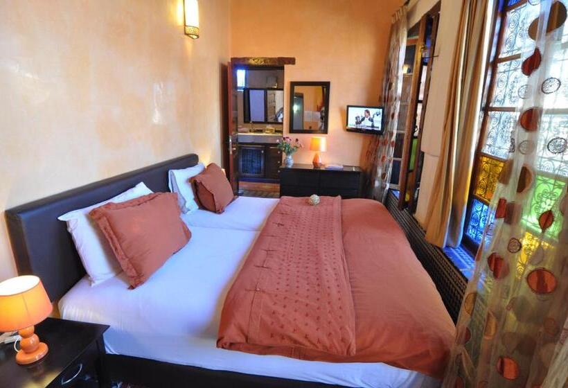 标准间, Riad Adarissa