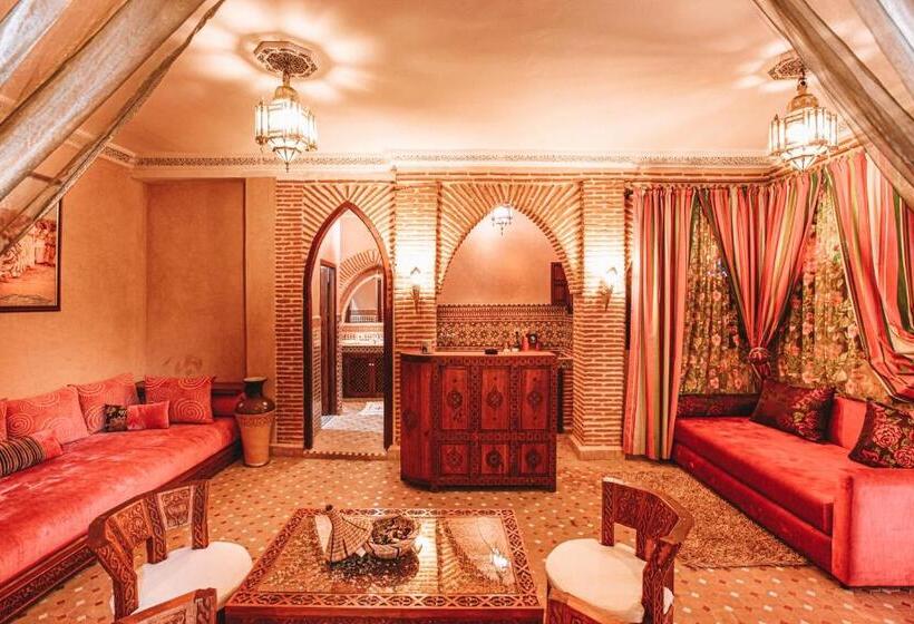 سوئیت پرزیدنت, Riad Mabrouk