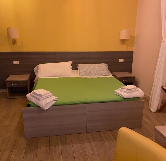 Standart Oda, Albergo Locanda Diana