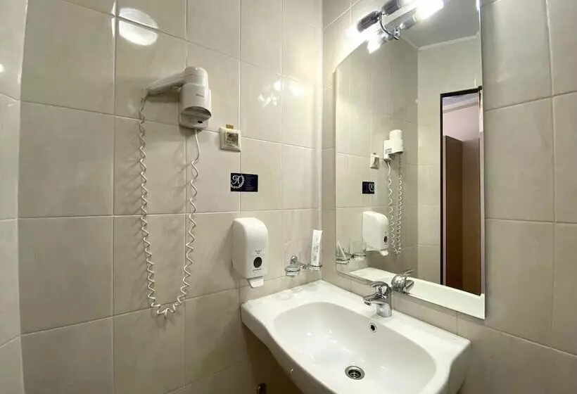 اتاق کلاس بیزنس, Amaks City
