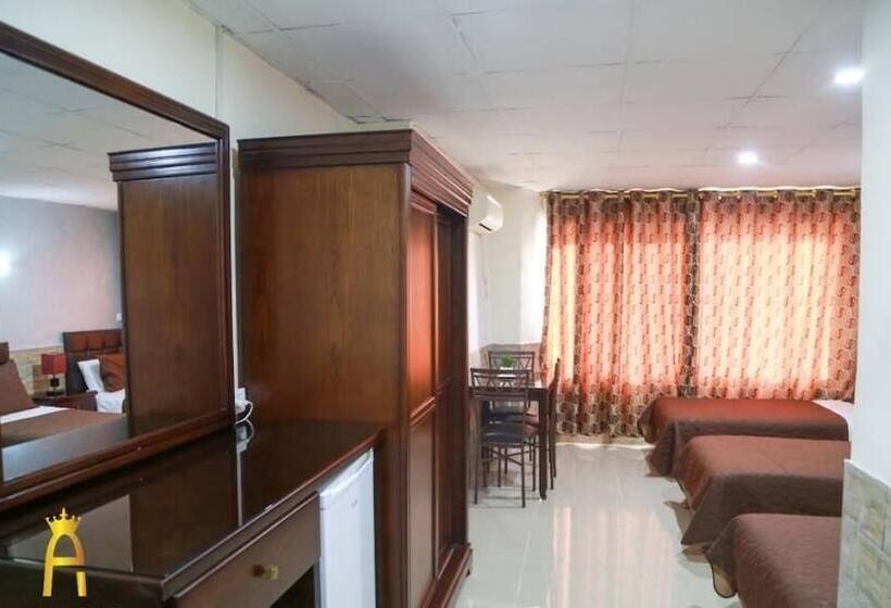 اتاق استاندارد سه نفره, Amman Palace