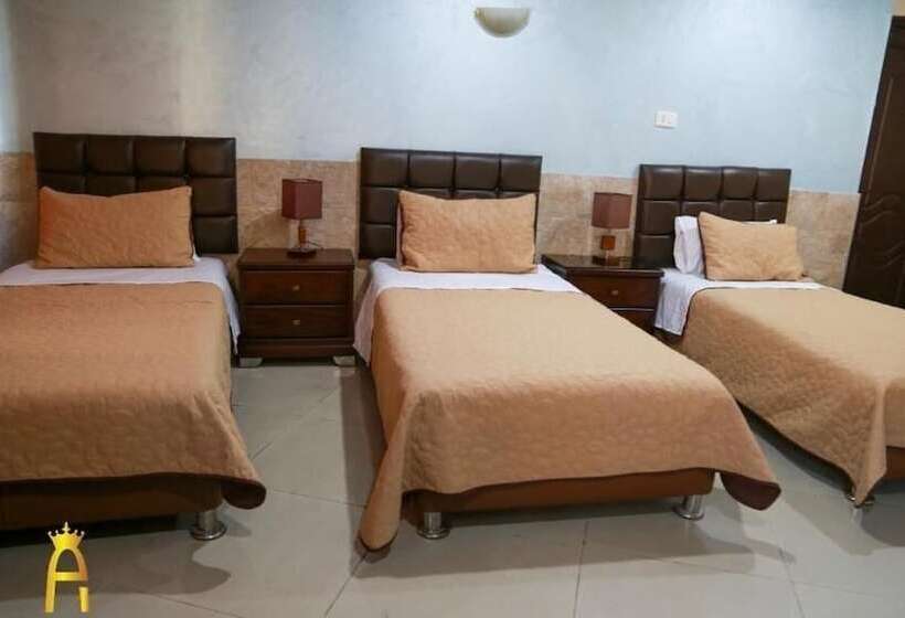 اتاق استاندارد سه نفره, Amman Palace