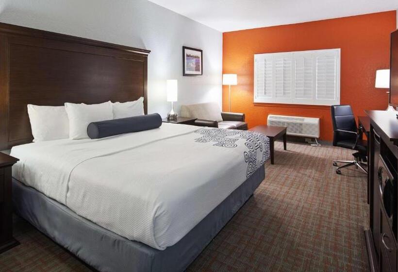 带大床的标准间, Best Western Plus Fredericksburg