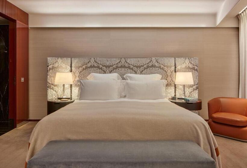 キングサイズベッドのスーペリアルーム, Bulgari Hotel London
