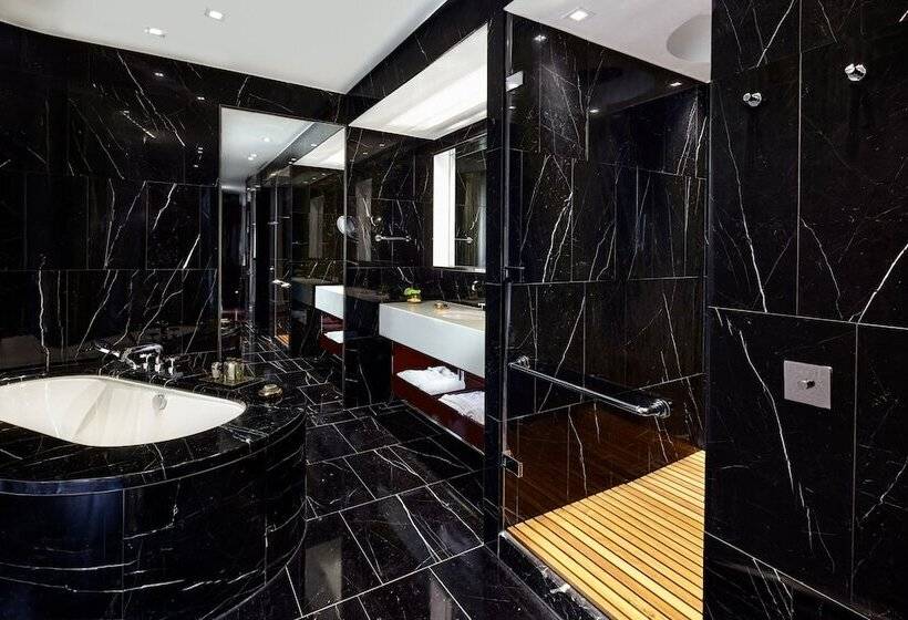 デラックススイート, Bulgari Hotel London