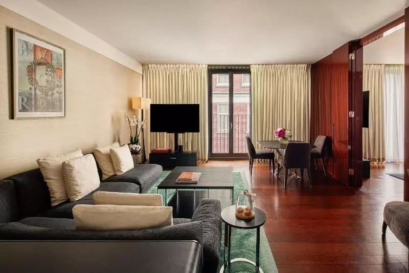 Deluxe Suite, Bulgari Hotel London