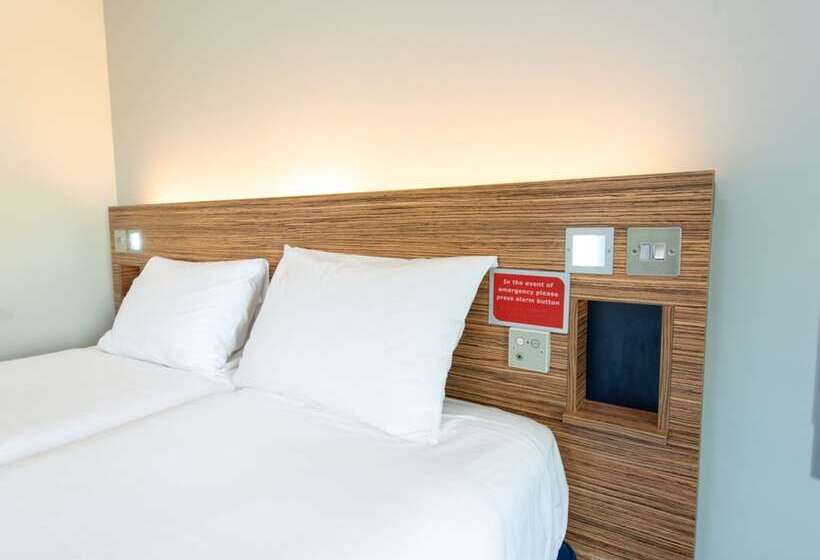 غرفة قياسية, go2 lancaster centre