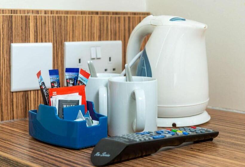 غرفة عائلية, go2 lancaster centre