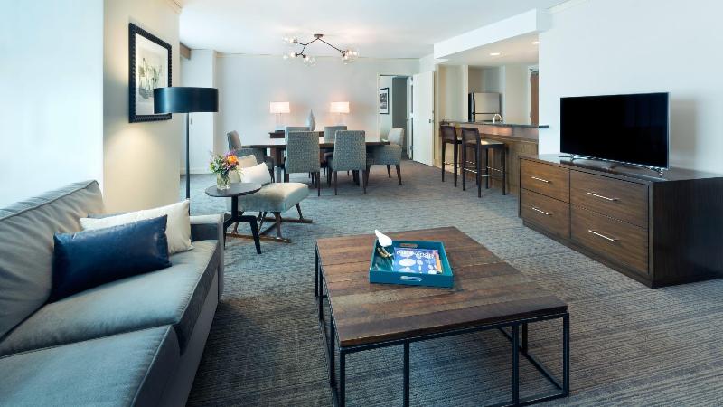 스위트, Hyatt Regency Denver At Colorado Convention Center