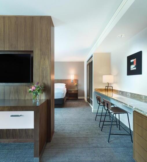 キングサイズベッドのスイートルーム, Hyatt Regency Denver At Colorado Convention Center