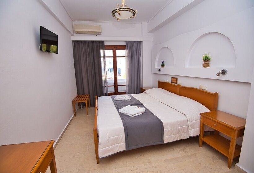 Chambre Standard Vue Montagne, Irini S Rooms