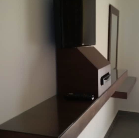 سوئیت پریمیوم, Monoberge Byblos