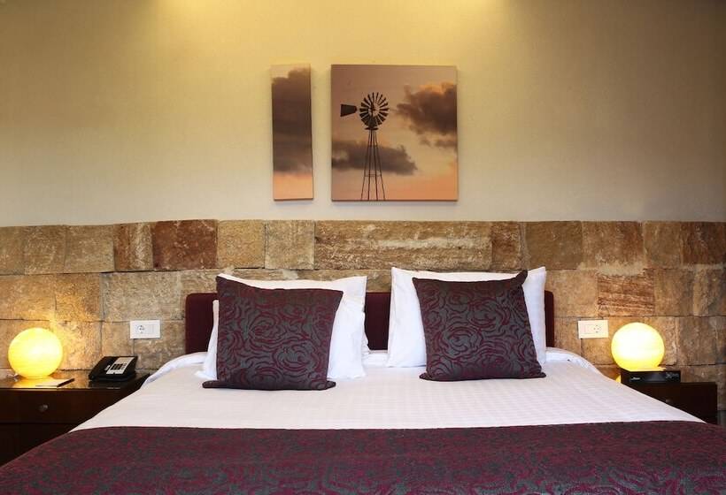 سوییت اجرایی, Monoberge Byblos