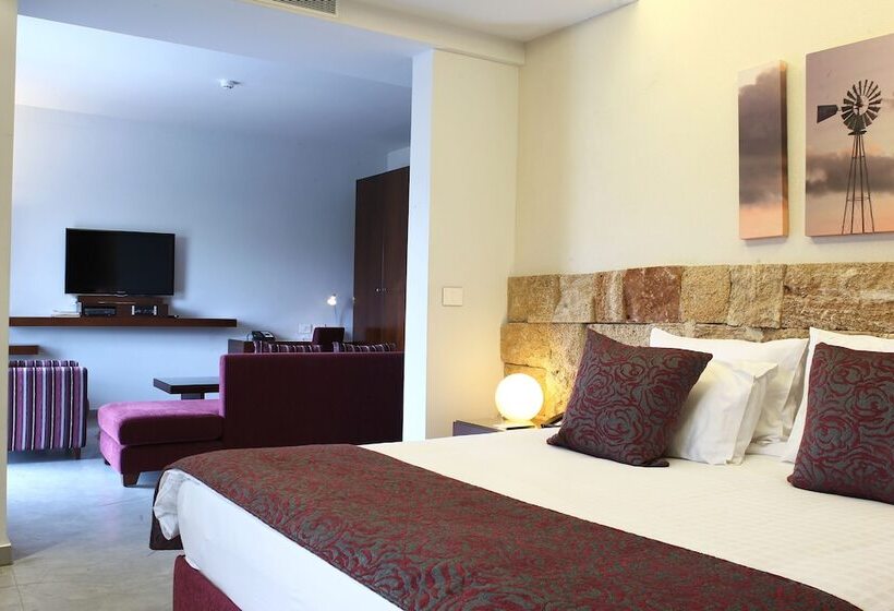 سوییت اجرایی, Monoberge Byblos