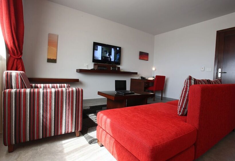 سوئیت پریمیوم, Monoberge Byblos