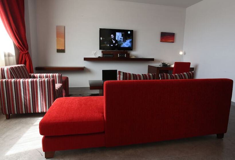 سوئیت پریمیوم, Monoberge Byblos