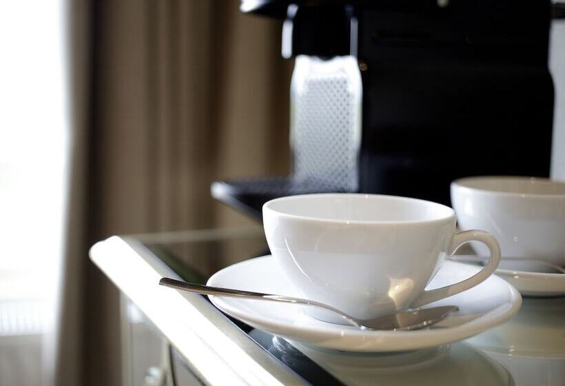 스탠다드 룸, Nira Caledonia