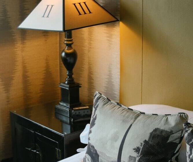 스탠다드 룸, Nira Caledonia