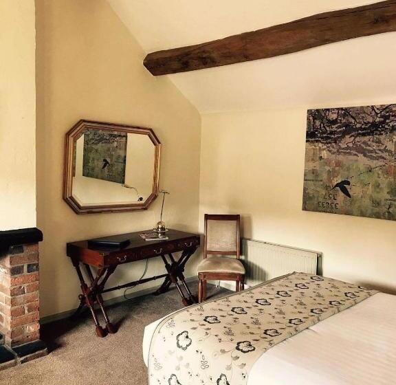 غرفة عائلية, Slaters Country Inn