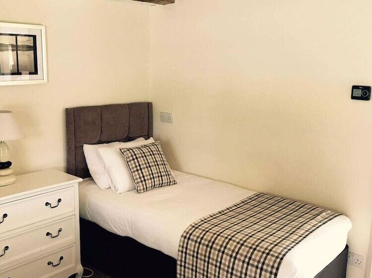 غرفة قياسية, Slaters Country Inn