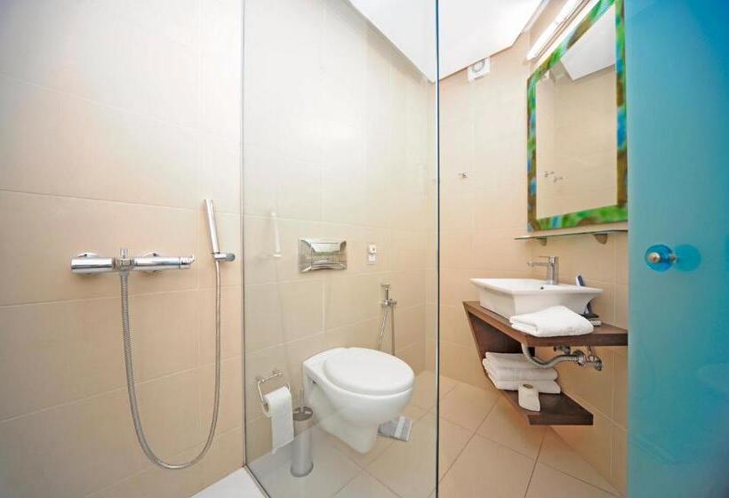 דירה בת חדר שינה 1 צדדית נוף לים, Steris Elegant Beach Hotel & Apartments