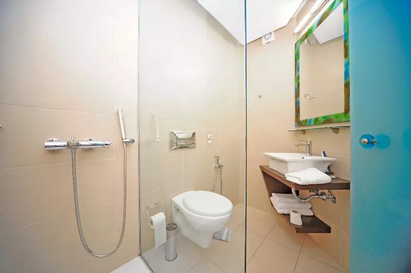 サイドシービュー１ベッドルームアパートメント, Steris Elegant Beach Hotel & Apartments