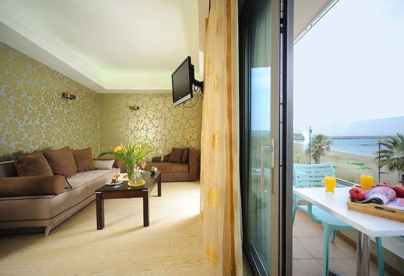 סוויטת ג'וניור נוף לים, Steris Elegant Beach Hotel & Apartments