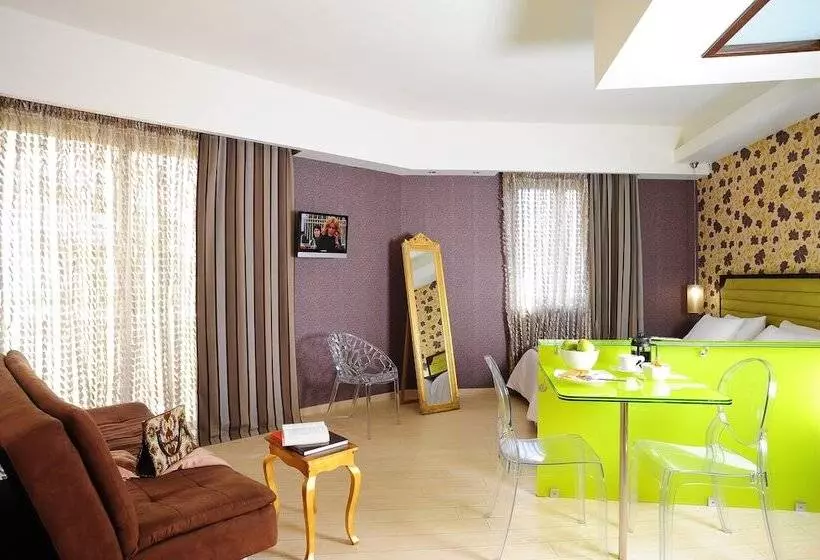 サイドオーシャンビューのスタンダードワンルーム, Steris Elegant Beach Hotel & Apartments
