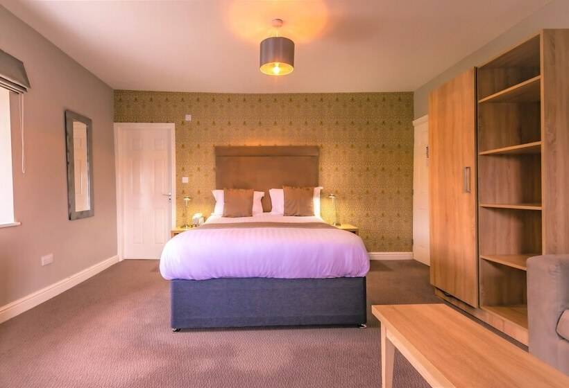 Номер Премиум, The Lamplighter Dining ~ Rooms