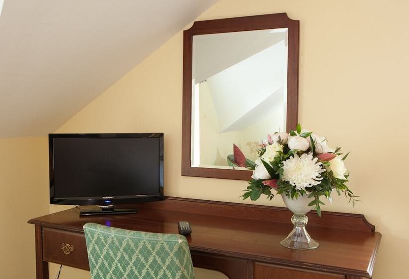 Номер Премиум, The Lamplighter Dining ~ Rooms