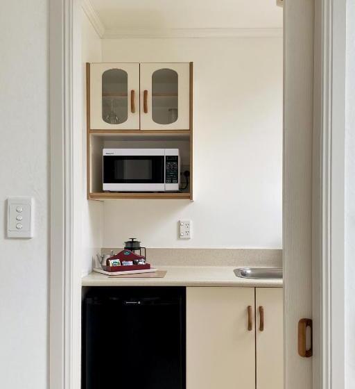 Студио Comfort, Rotorua Coachman Spa Motel