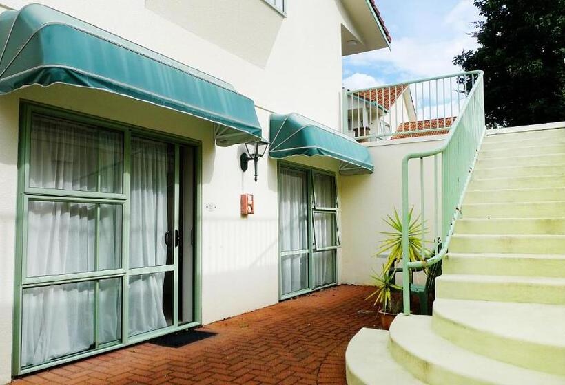 Президентский Люкс, Rotorua Coachman Spa Motel