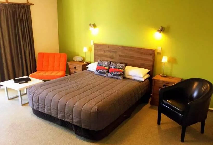 コンフォートワンルーム, Rotorua Coachman Spa Motel