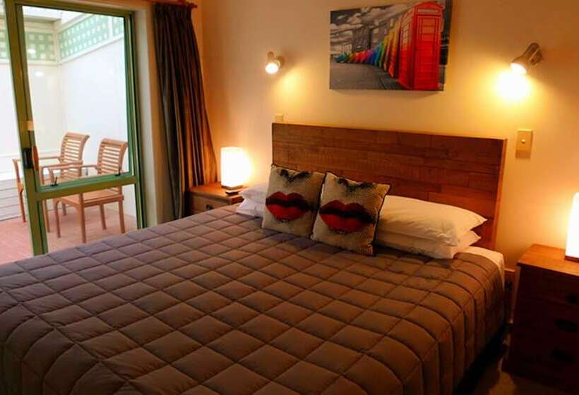 行政套房, Rotorua Coachman Spa Motel