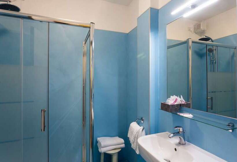 4인용 스탠다드 룸, Airmotel