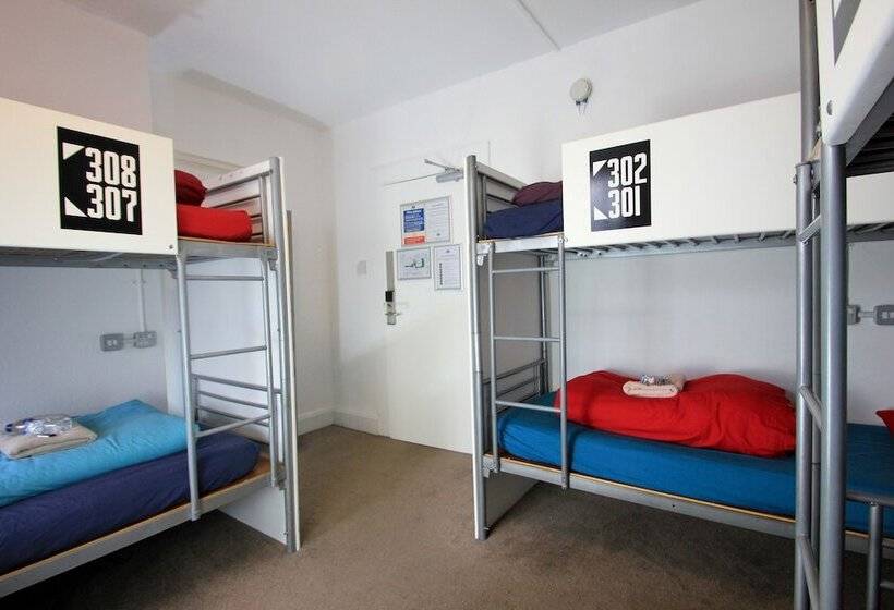 Cama em Quarto Compartilhado, Central Backpackers
