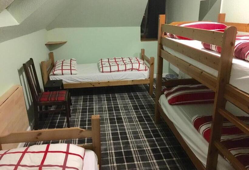 Superior Quadruple Room, Chase The Wild Goose, By Fort William