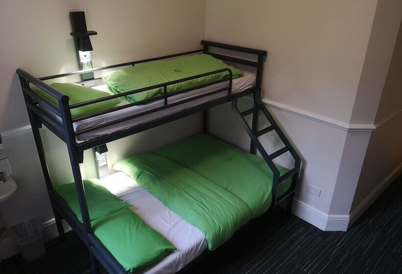 חדר סטנדרט חדר אמבטיה משותף, Yha London Earl S Court